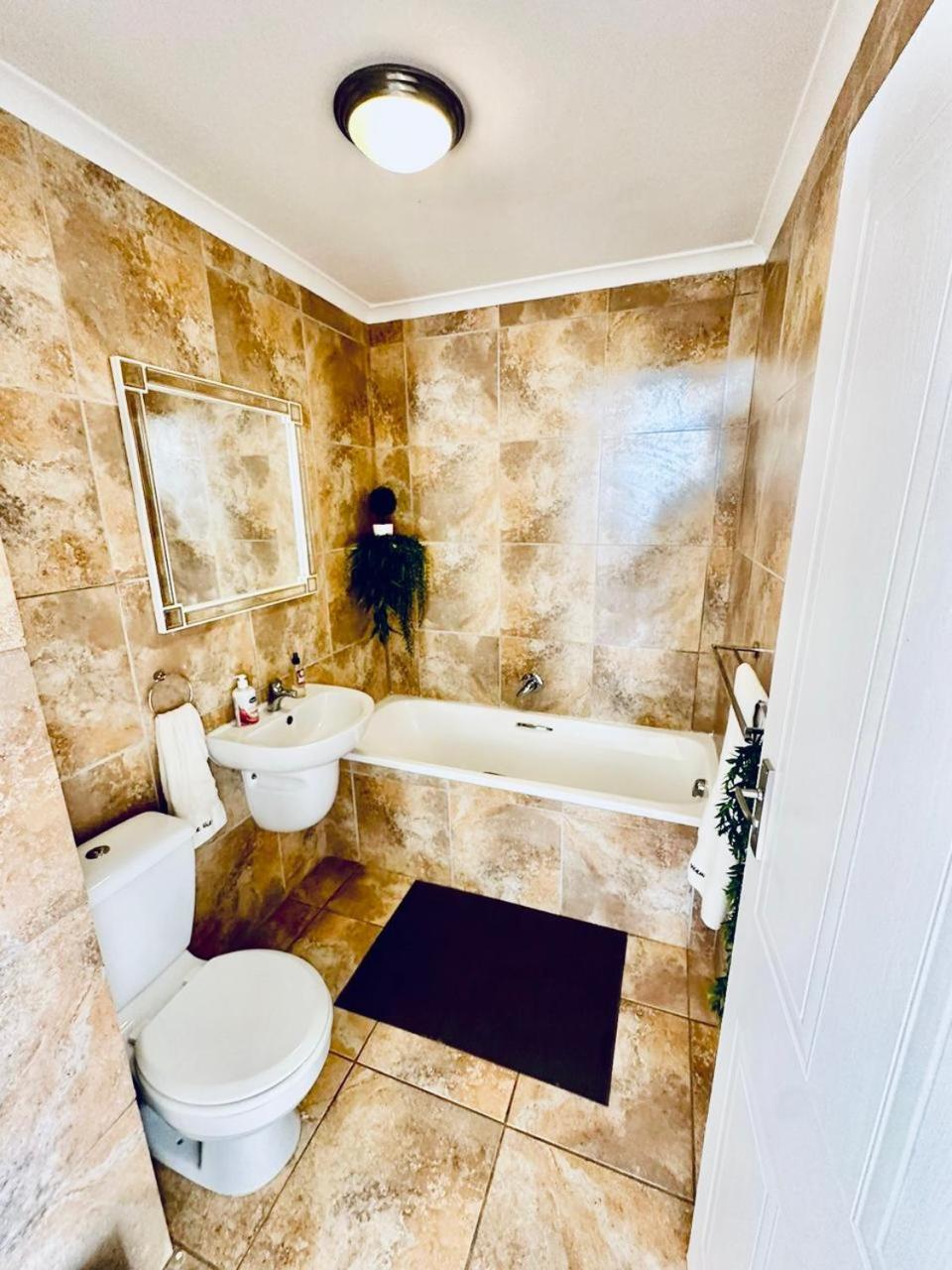 Apartamento The View At Whale Cove De Kelders Exterior foto