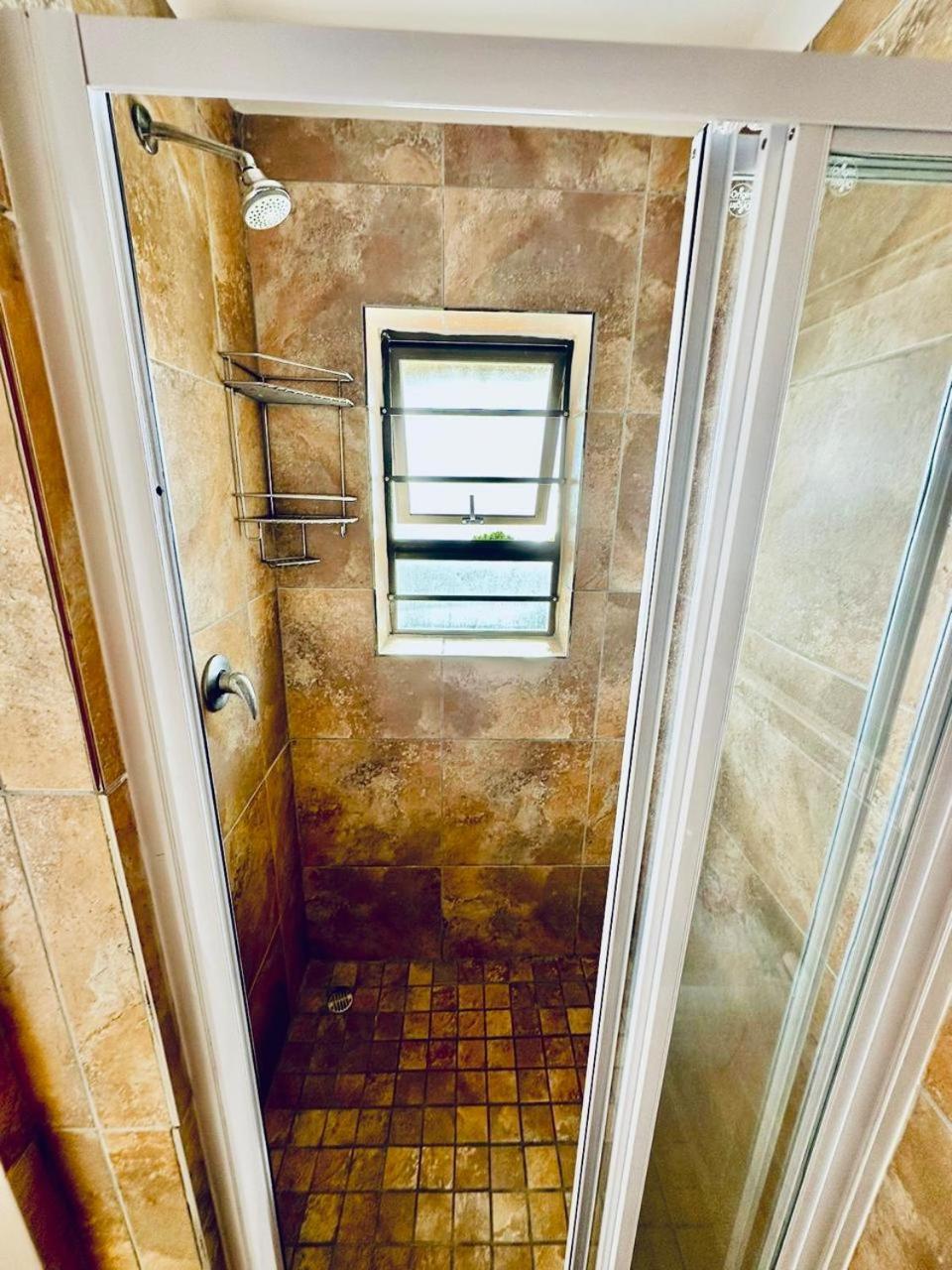 Apartamento The View At Whale Cove De Kelders Exterior foto